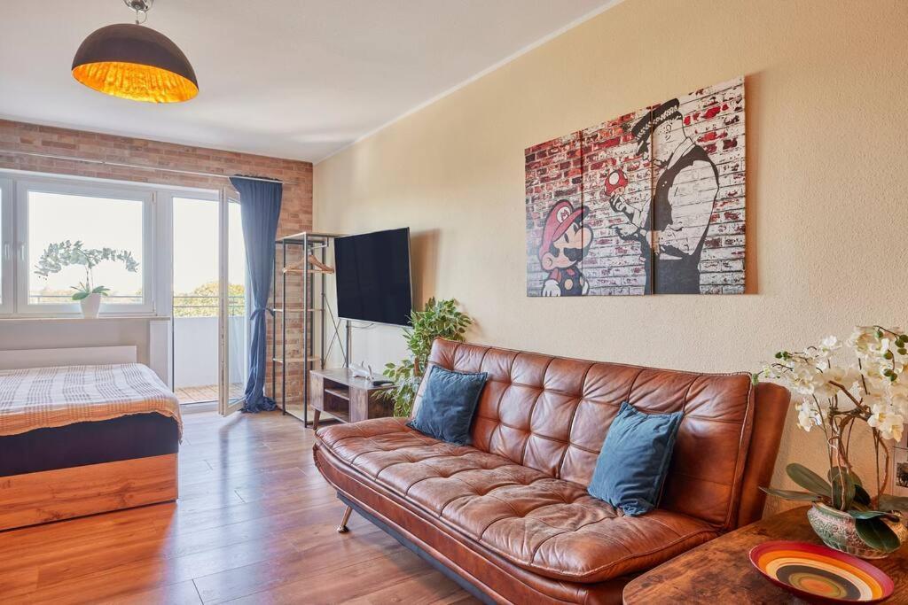 Apartamento *Neues Loft*- Nahe Frankfurter Flughafen + Bahnhof Neu-Isenburg Exterior foto